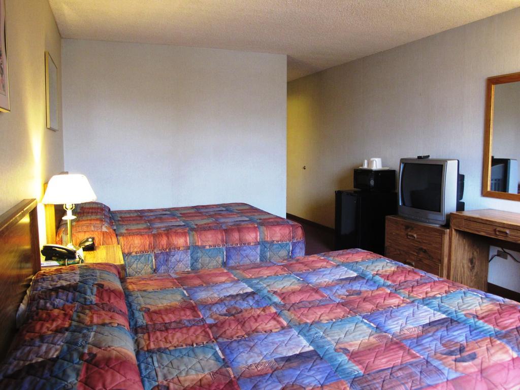 Boise Inn Garden City Extérieur photo